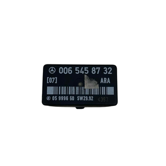 compare product Mercedes-Benz W124 ARA Control Relais – A0065458732 / LK05999610